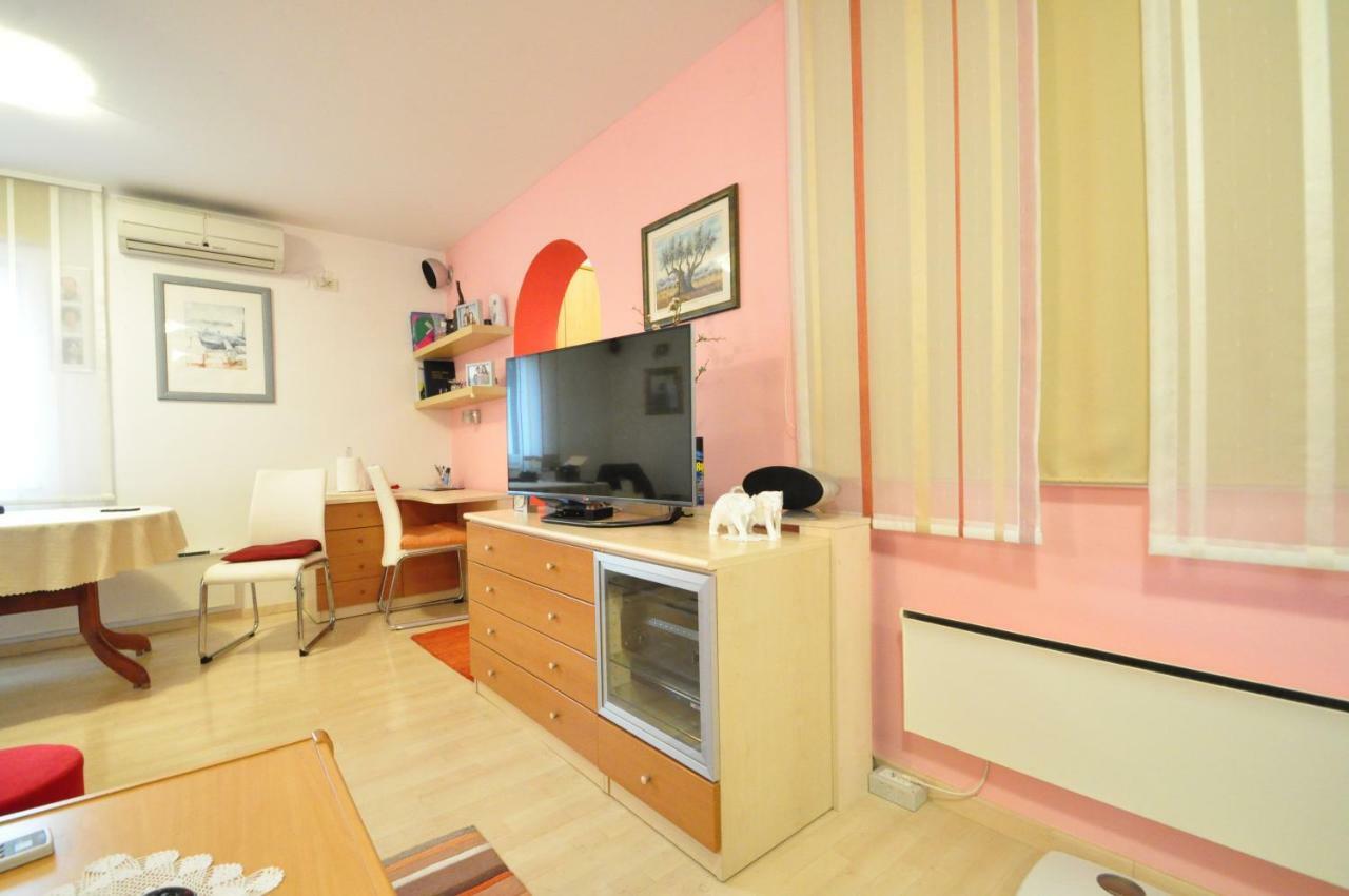 Apartment Bm *